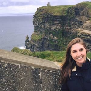 Meet your Posher, Courtney